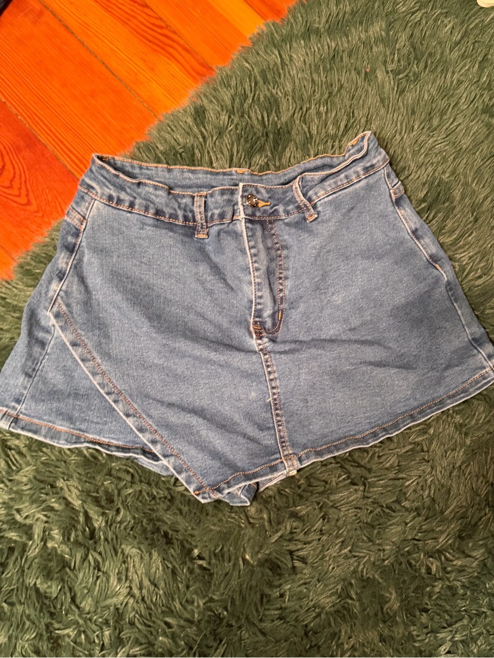 4/$20 💫 Medium Wash Stretch Denim Skort Mini Shorts Size M